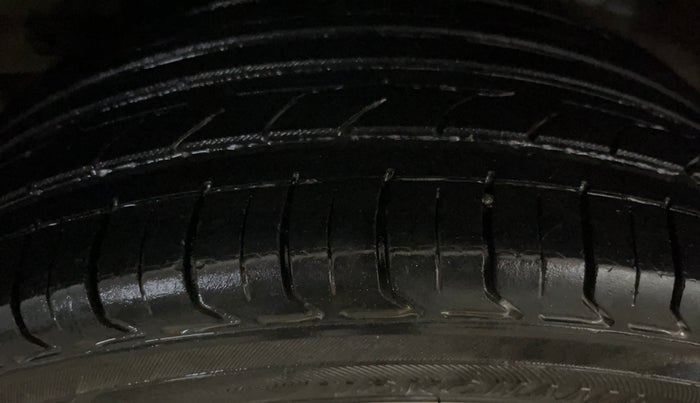 2018 Hyundai Elite i20 ASTA 1.2 (O), Petrol, Manual, 92,535 km, Right Rear Tyre Tread