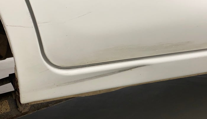 2015 Maruti Alto 800 LXI, Petrol, Manual, 40,996 km, Right running board - Slightly dented