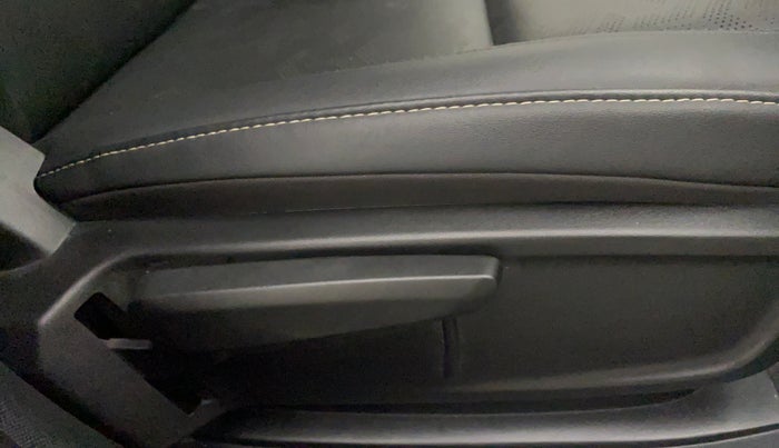 2022 Tata ALTROZ XZA PLUS, Petrol, Automatic, 3,435 km, Driver Side Adjustment Panel