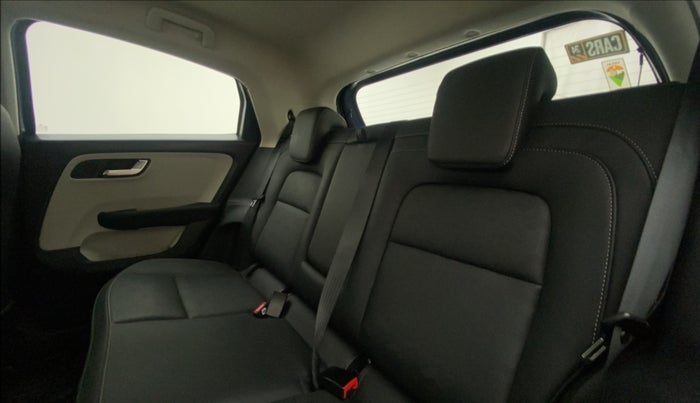2022 Tata ALTROZ XZA PLUS, Petrol, Automatic, 3,435 km, Right Side Rear Door Cabin