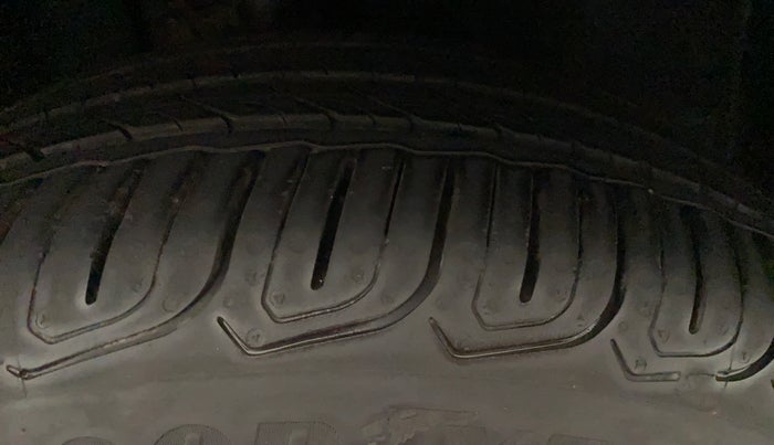 2022 Tata ALTROZ XZA PLUS, Petrol, Automatic, 3,435 km, Left Rear Tyre Tread
