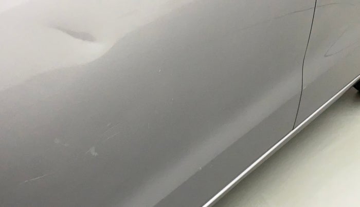 2011 Maruti Wagon R 1.0 LXI, Petrol, Manual, 45,163 km, Front passenger door - Minor scratches