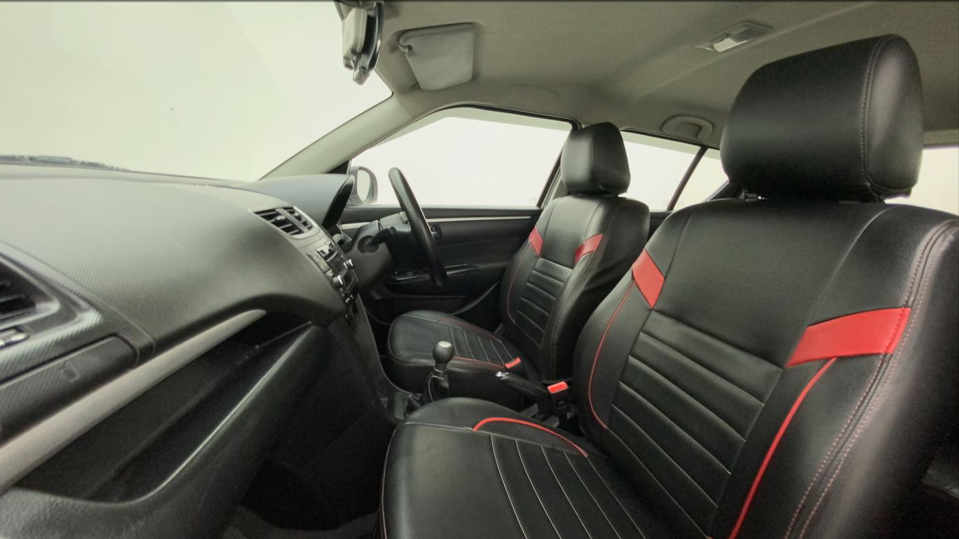 2015 Maruti Swift VXI, Petrol, Manual, 87,952 km, Right Side Front Door Cabin