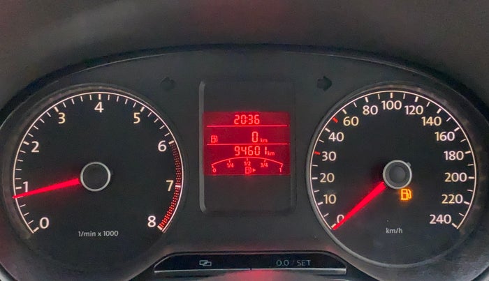 2012 Volkswagen Vento HIGHLINE 1.6 MPI, Petrol, Manual, 94,601 km, Odometer Image