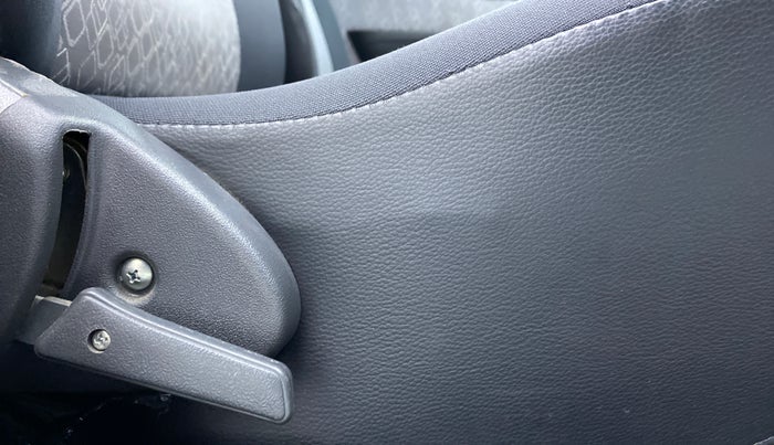 2019 Maruti Alto 800 LXI, Petrol, Manual, 7,837 km, Driver Side Adjustment Panel