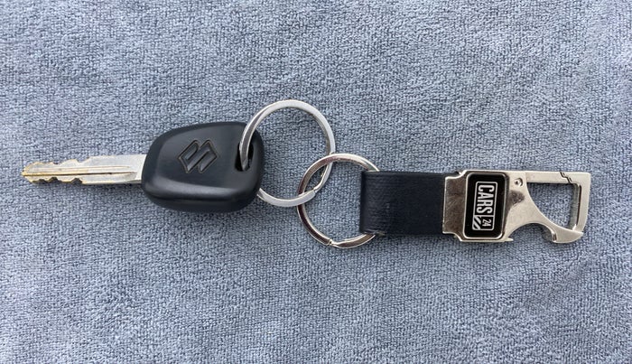2019 Maruti Alto 800 LXI, Petrol, Manual, 7,837 km, Key Close Up