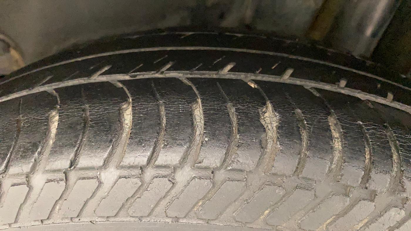 2012 Maruti Swift VDI, Diesel, Manual, 63,961 km, Left Rear Tyre Tread