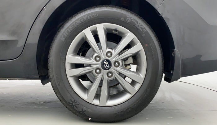 2019 Hyundai New Elantra 1.6 SX AT O, Diesel, Automatic, 11,784 km, Left Rear Wheel
