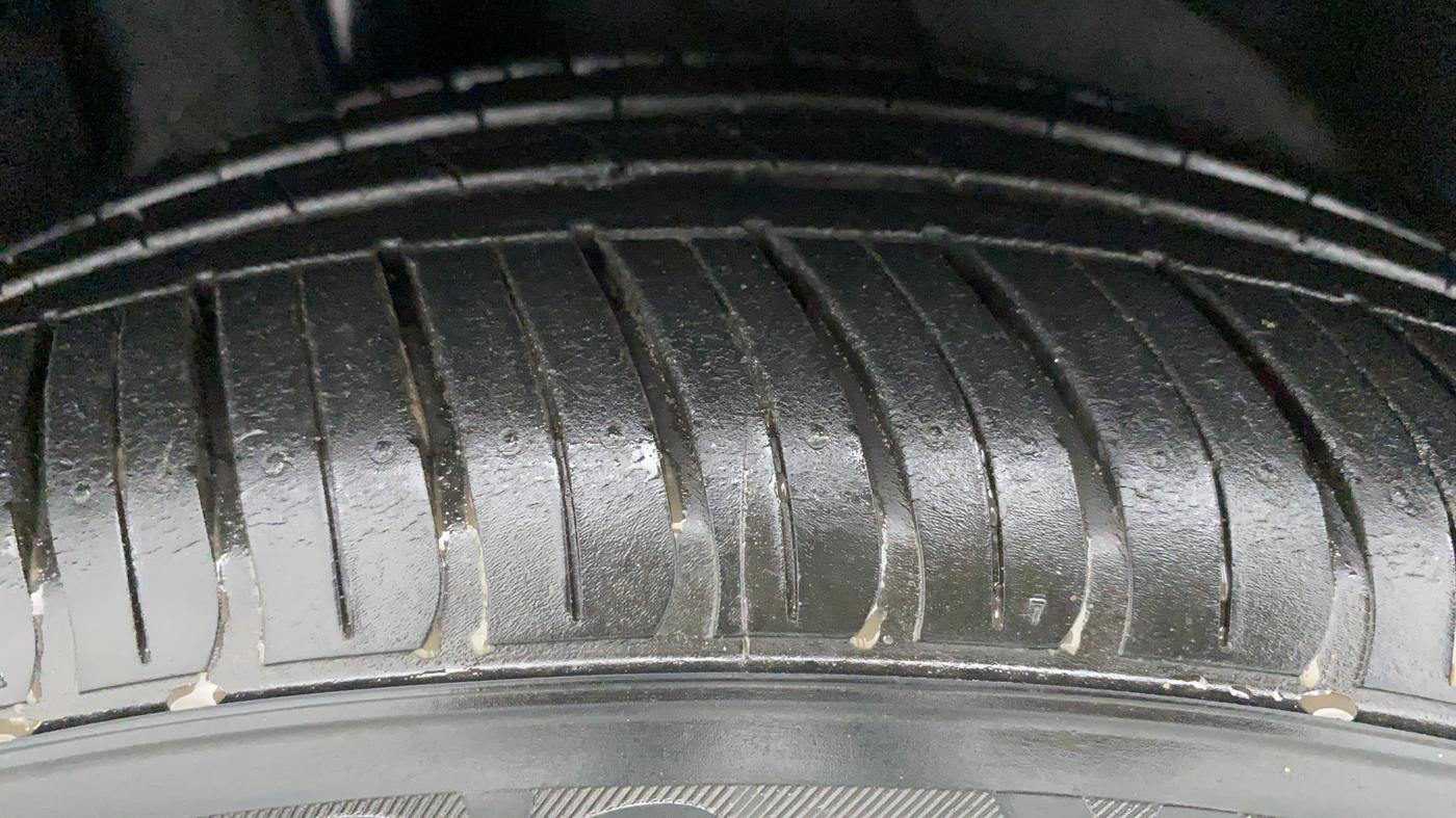 2019 Hyundai New Elantra 1.6 SX AT O, Diesel, Automatic, 11,784 km, Right Rear Tyre Tread