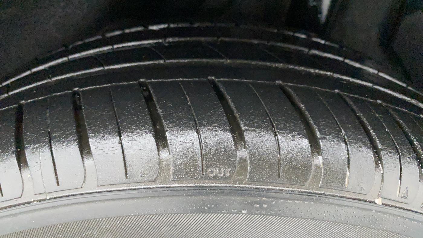 2019 Hyundai New Elantra 1.6 SX AT O, Diesel, Automatic, 11,784 km, Left Rear Tyre Tread