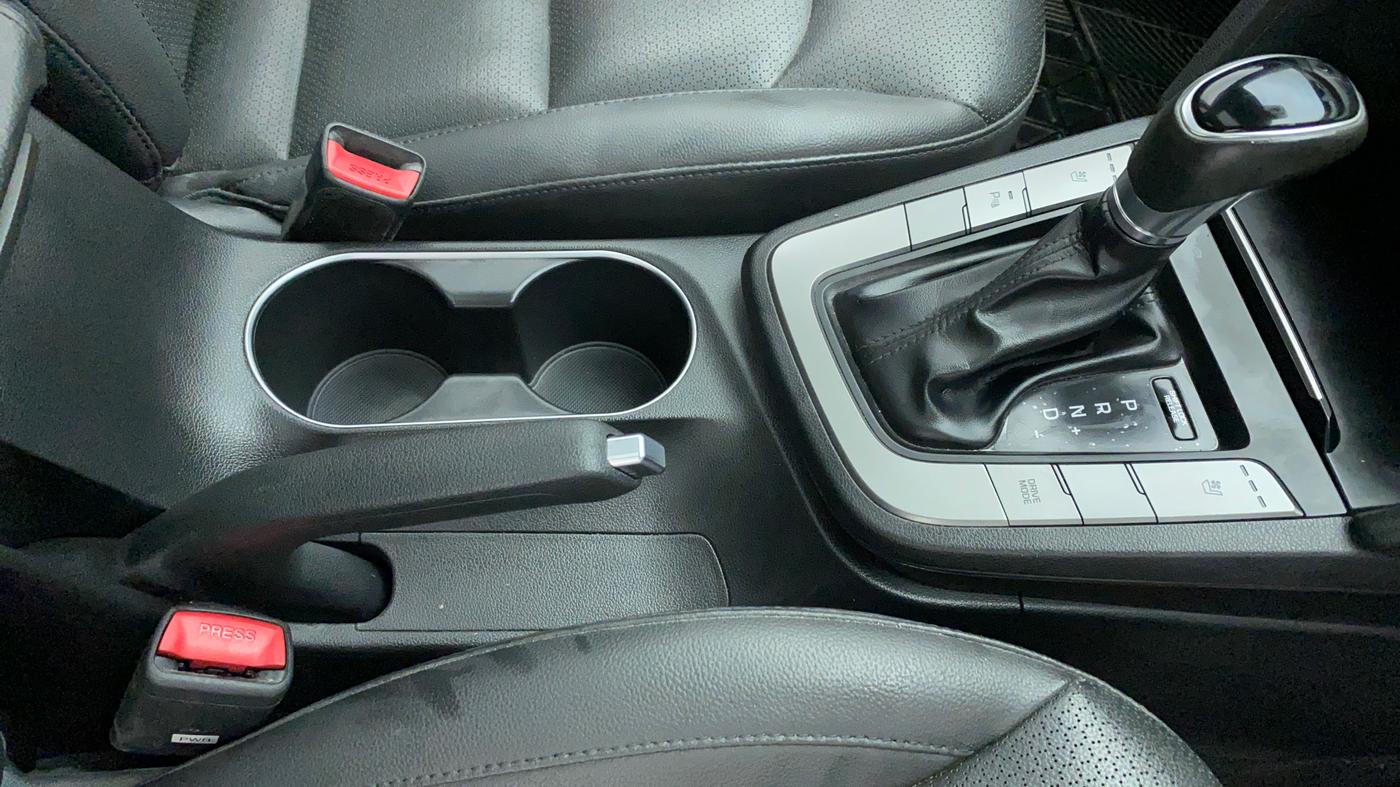 2019 Hyundai New Elantra 1.6 SX AT O, Diesel, Automatic, 11,784 km, Gear Lever