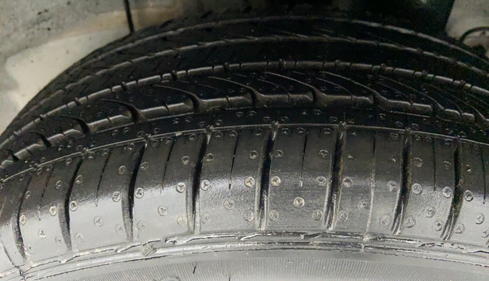 2015 Hyundai i20 Active 1.2 S, Petrol, Manual, 67,979 km, Left Rear Tyre Tread