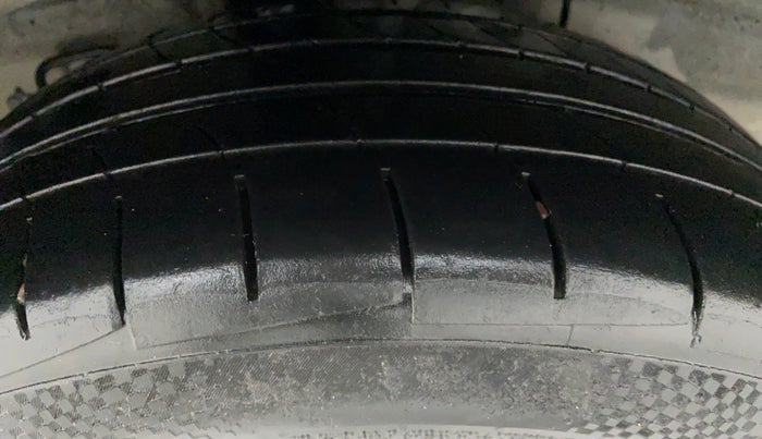 2015 Hyundai i20 Active 1.2 S, Petrol, Manual, 67,979 km, Right Rear Tyre Tread