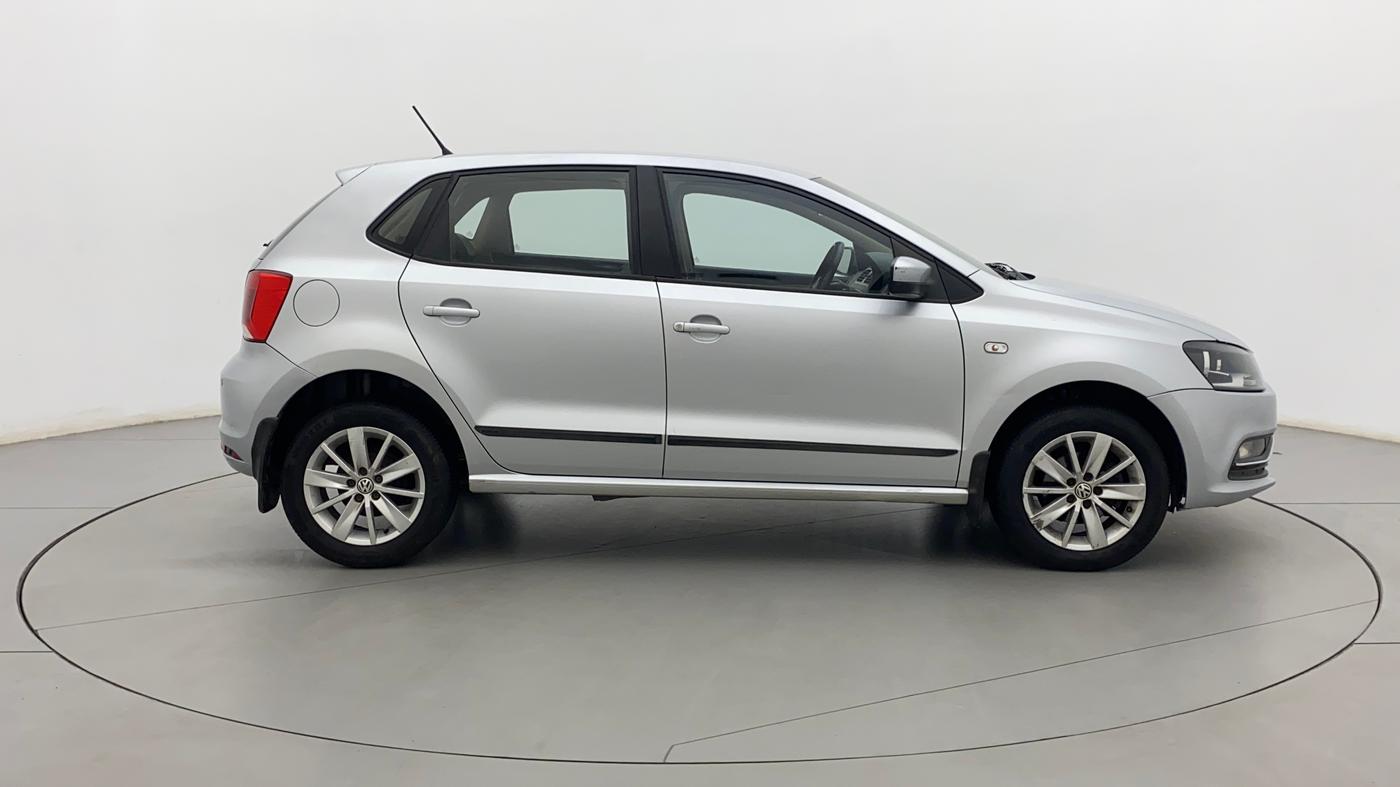 2014 Volkswagen Polo HIGHLINE1.2L, Petrol, Manual, 52,427 km, Right Side View