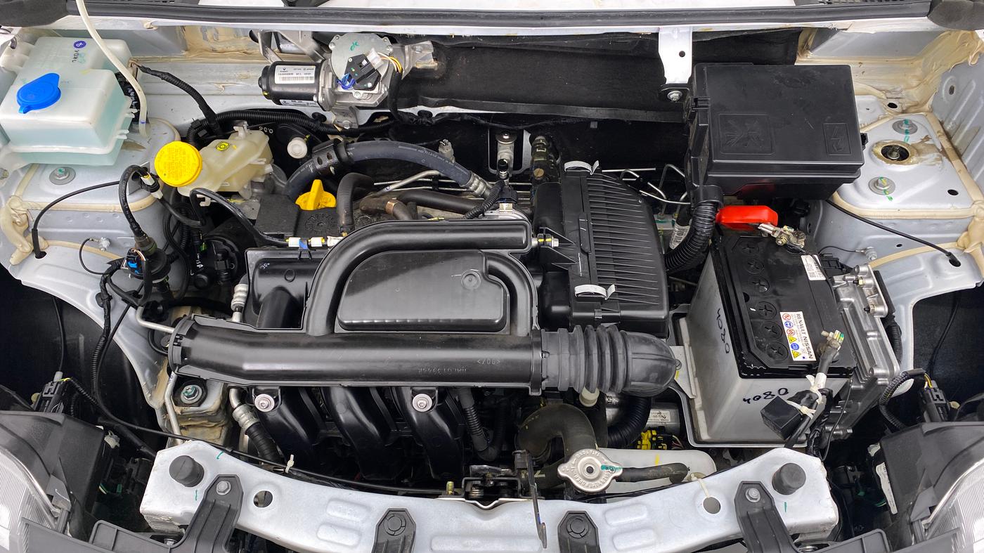 2021 Renault Kwid 1.0 RXT Opt AT, Petrol, Automatic, 5,336 km, Open Bonet