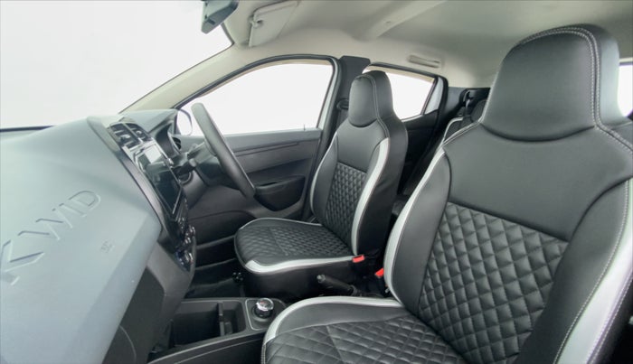 2021 Renault Kwid 1.0 RXT Opt AT, Petrol, Automatic, 5,336 km, Right Side Front Door Cabin