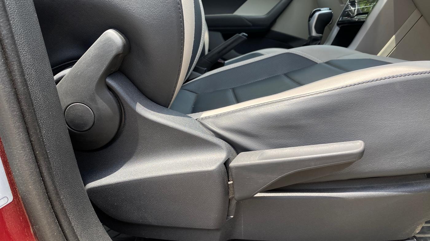 2022 Volkswagen TAIGUN HIGHLINE 1.0 TSI AT, Petrol, Automatic, 51,651 km, Driver Side Adjustment Panel