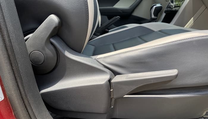 2022 Volkswagen TAIGUN HIGHLINE 1.0 TSI AT, Petrol, Automatic, 51,651 km, Driver Side Adjustment Panel