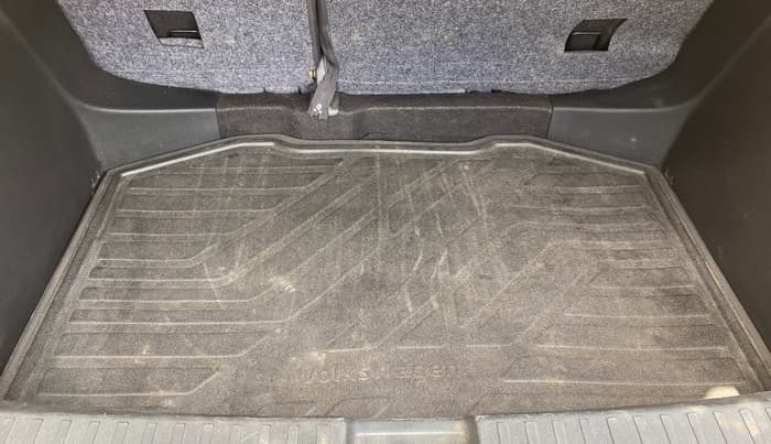 2022 Volkswagen TAIGUN HIGHLINE 1.0 TSI AT, Petrol, Automatic, 51,651 km, Boot Inside