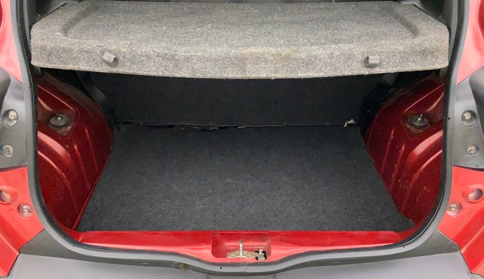 2018 Renault Kwid RXT 1.0, Petrol, Manual, 88,794 km, Boot Inside