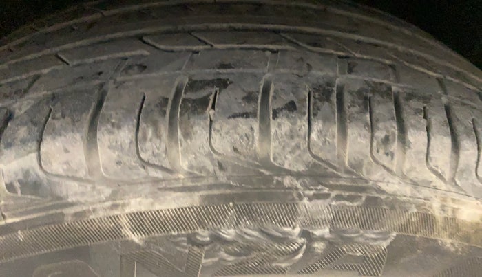 2022 Tata NEXON XZA PLUS (O) DIESEL, Diesel, Automatic, 72,933 km, Left Front Tyre Tread