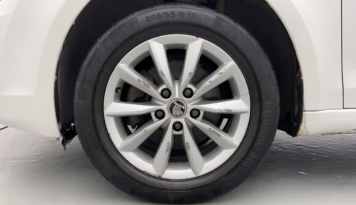 2015 Skoda Octavia ELEGANCE 2.0 TDI CR AT, Diesel, Automatic, 81,465 km, Left Front Wheel