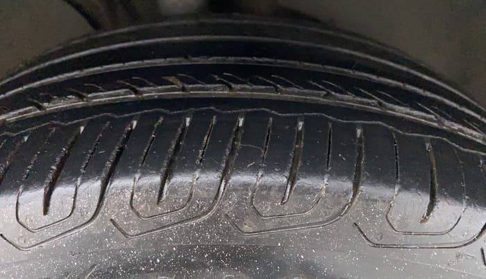 2015 Skoda Octavia ELEGANCE 2.0 TDI CR AT, Diesel, Automatic, 81,465 km, Right Front Tyre Tread