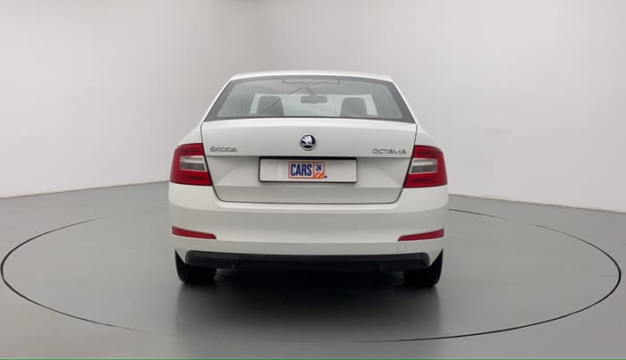2015 Skoda Octavia ELEGANCE 2.0 TDI CR AT, Diesel, Automatic, 81,465 km, Back/Rear