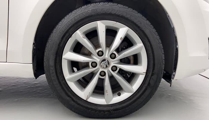 2015 Skoda Octavia ELEGANCE 2.0 TDI CR AT, Diesel, Automatic, 81,465 km, Right Front Wheel