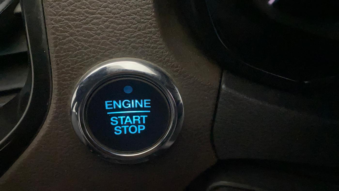 2019 Ford FREESTYLE TITANIUM 1.2 PETROL, Petrol, Manual, 1,22,069 km, Keyless Start/ Stop Button