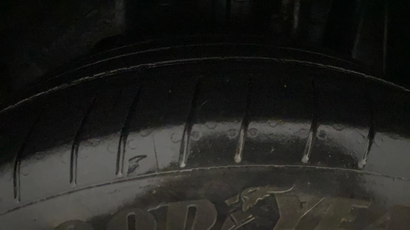 2019 Ford FREESTYLE TITANIUM 1.2 PETROL, Petrol, Manual, 1,22,069 km, Left Rear Tyre Tread