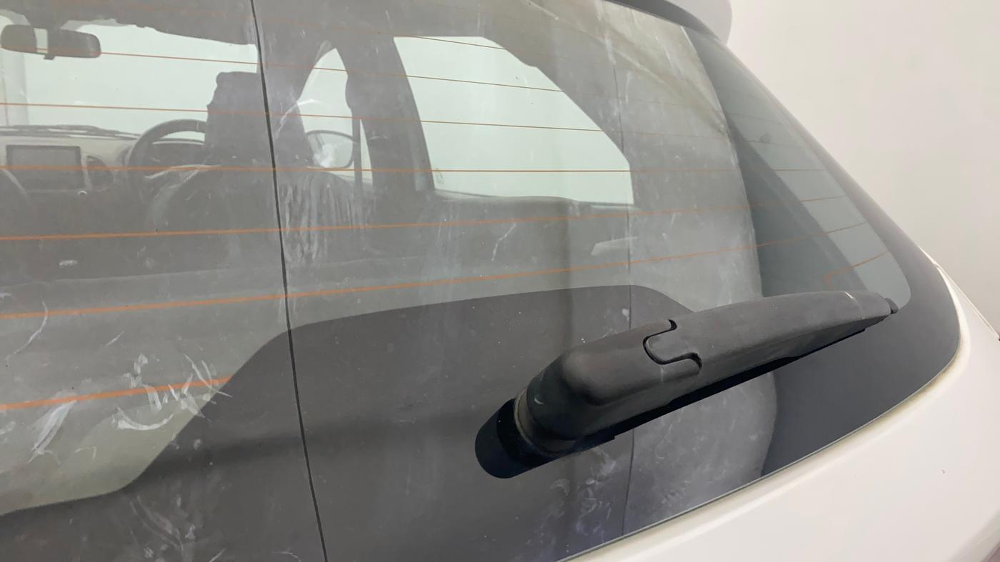 2019 Ford FREESTYLE TITANIUM 1.2 PETROL, Petrol, Manual, 1,22,069 km, Rear Wiper