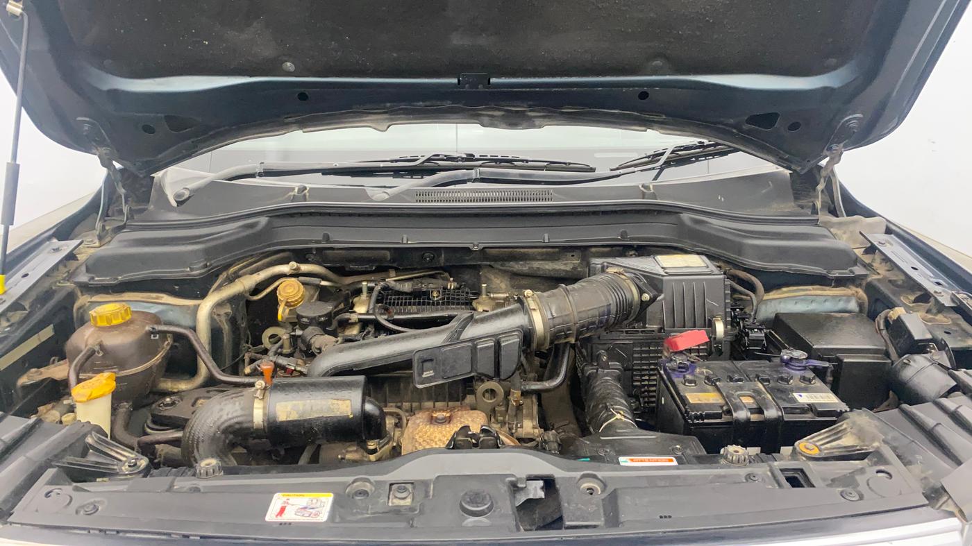 2021 Mahindra XUV300 W4 1.2 PETROL, Petrol, Manual, 54,726 km, Engine View