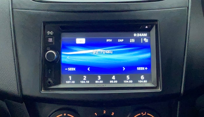 2014 Maruti Swift LXI D, Petrol, Manual, 79,835 km, Infotainment System