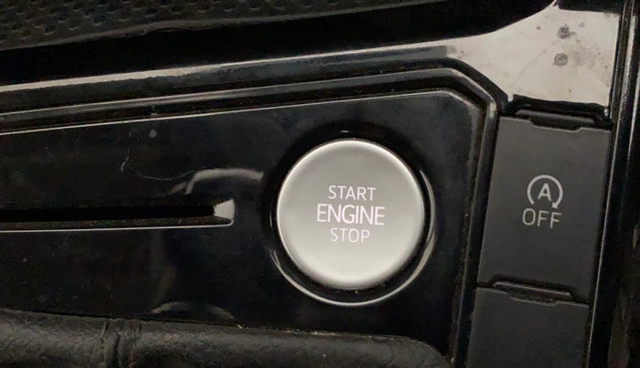 2022 Volkswagen VIRTUS HIGHLINE TSI 1.0 AT, Petrol, Automatic, 37,455 km, Keyless Start/ Stop Button