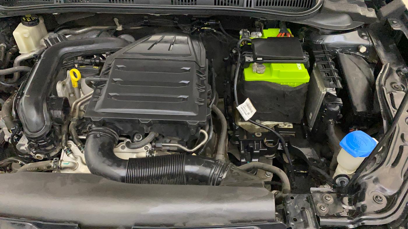 2022 Volkswagen VIRTUS HIGHLINE TSI 1.0 AT, Petrol, Automatic, 37,536 km, Engine View - Left