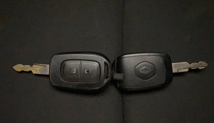 2017 Renault Kwid CLIMBER 1.0 AMT, Petrol, Automatic, 60,304 km, Key Close Up