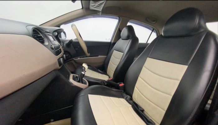 2014 Hyundai Xcent SX 1.1 CRDI (O), Diesel, Manual, 96,010 km, Right Side Front Door Cabin