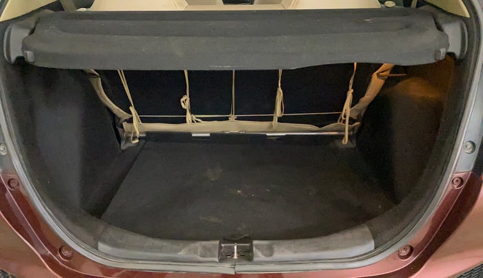 2017 Honda Jazz 1.2L I-VTEC SV, Petrol, Manual, 50,451 km, Boot Inside