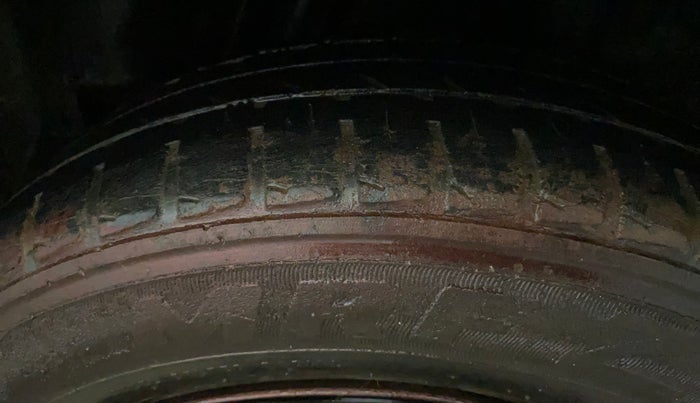 2017 Honda Jazz 1.2L I-VTEC SV, Petrol, Manual, 50,451 km, Left Rear Tyre Tread