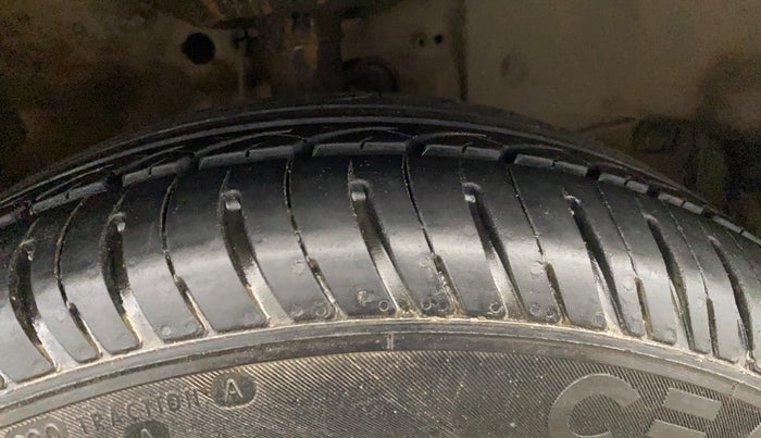 2018 Honda Amaze 1.2L I-VTEC S OPT, Petrol, Manual, 67,305 km, Right Front Tyre Tread