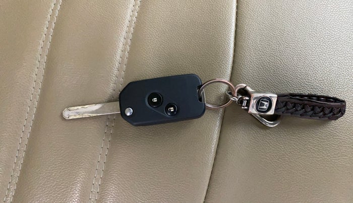 2018 Honda Amaze 1.2L I-VTEC S OPT, Petrol, Manual, 67,305 km, Key Close Up