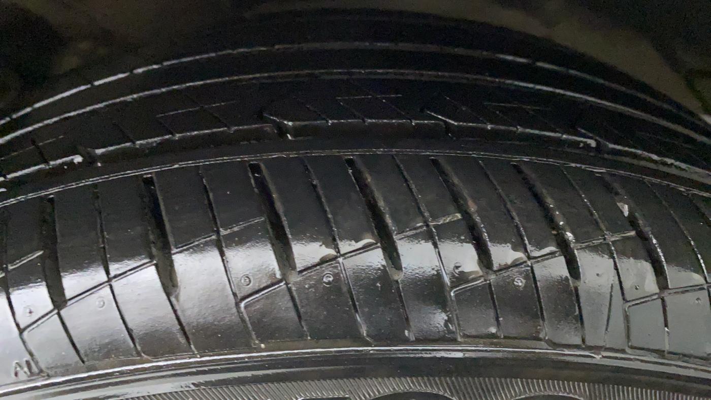 2020 Hyundai Verna SX PETROL AT, Petrol, Automatic, 10,331 km, Left Rear Tyre Tread
