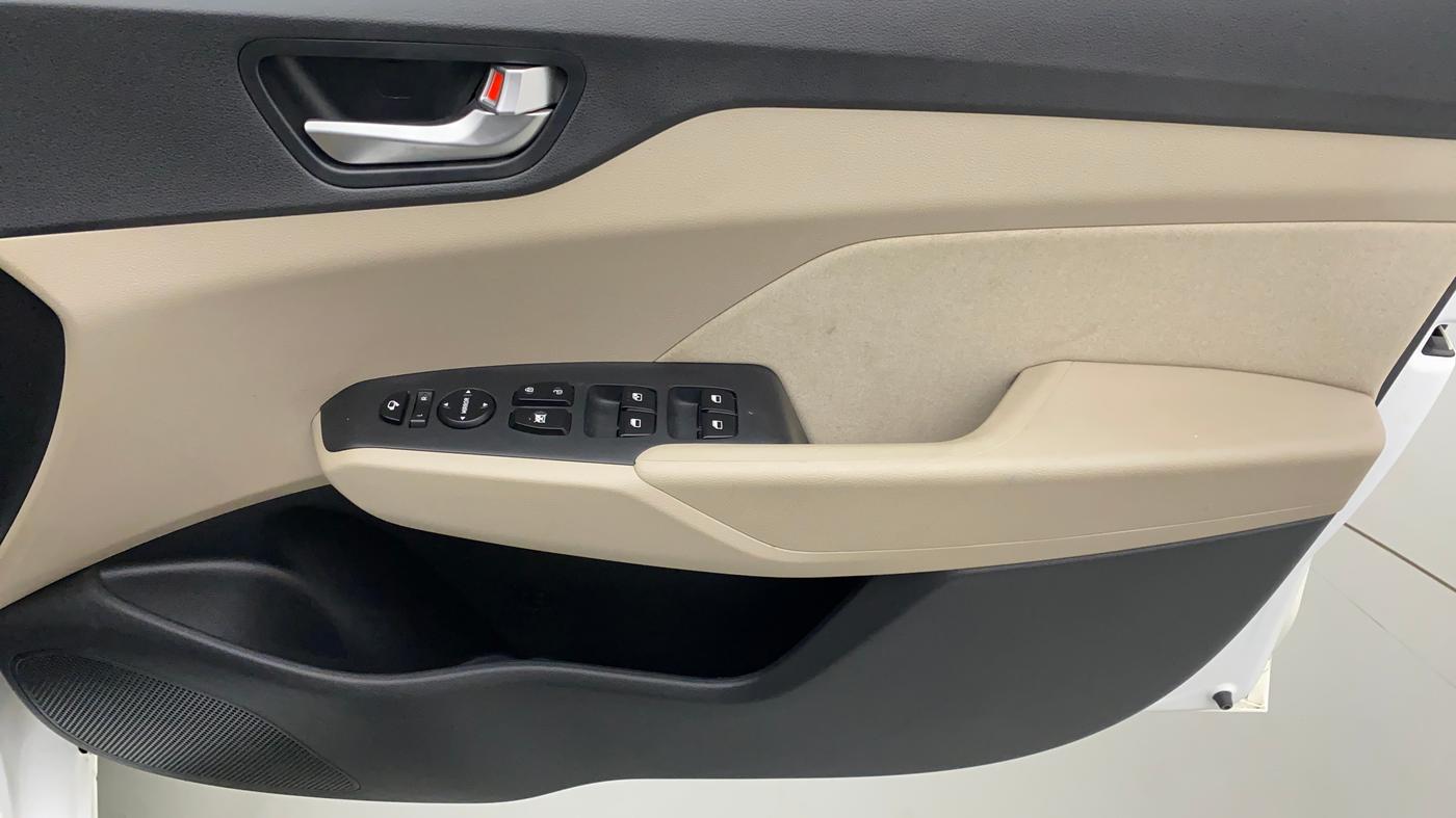 2020 Hyundai Verna SX PETROL AT, Petrol, Automatic, 10,331 km, Driver Side Door Panels Control