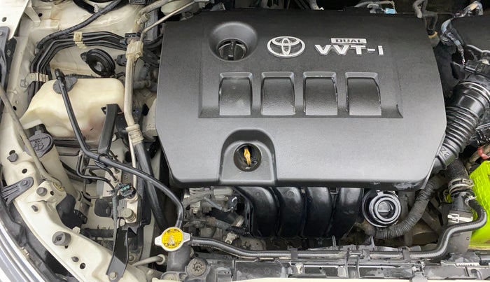 2017 Toyota Corolla Altis VL CVT PETROL, Petrol, Automatic, 1,19,988 km, Engine View - Right