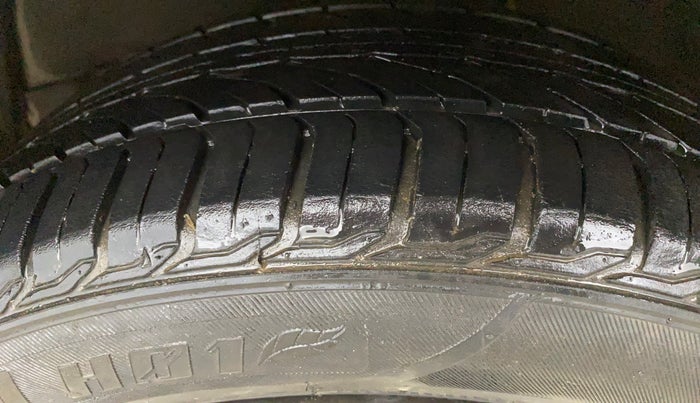 2017 Toyota Corolla Altis VL CVT PETROL, Petrol, Automatic, 1,19,988 km, Left Front Tyre Tread