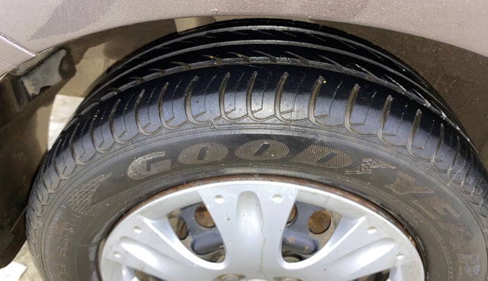 2014 Honda Amaze 1.2L I-VTEC S, Petrol, Manual, 56,726 km, Right Rear Tyre Tread