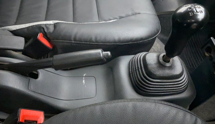 2015 Maruti Eeco 5 STR CNG WITH AC PLUSHTR, CNG, Manual, 63,779 km, Gear Lever