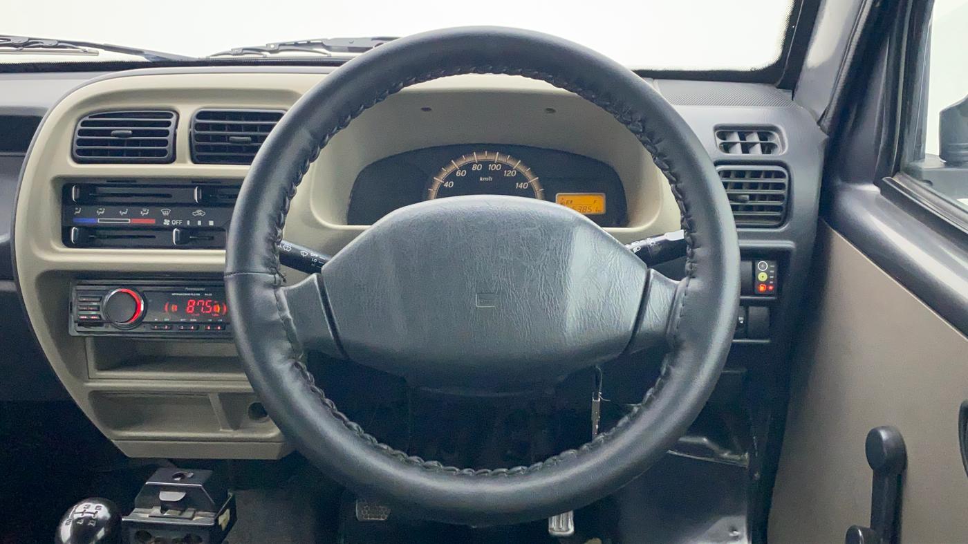 2015 Maruti Eeco 5 STR CNG WITH AC PLUSHTR, CNG, Manual, 63,779 km, Steering Wheel Close Up