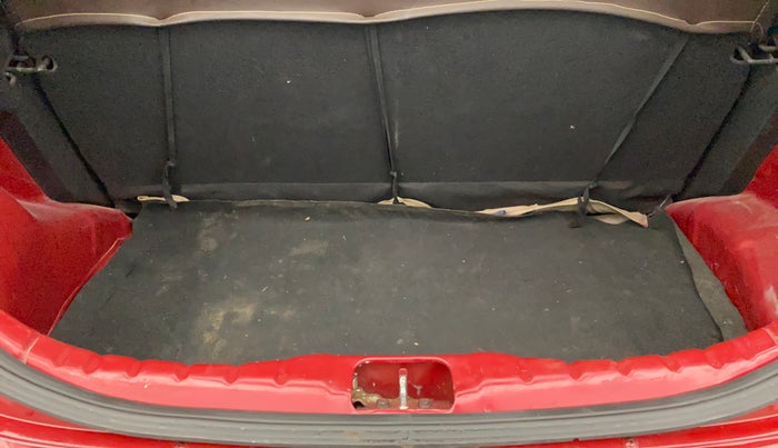 2015 Hyundai Eon ERA +, Petrol, Manual, 57,170 km, Boot Inside